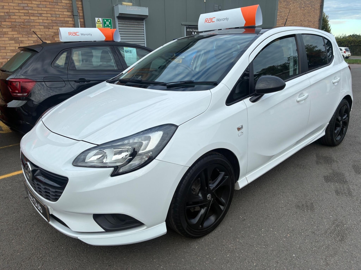 Used Vauxhall Corsa 2016 for sale - 76026573: Photo 1