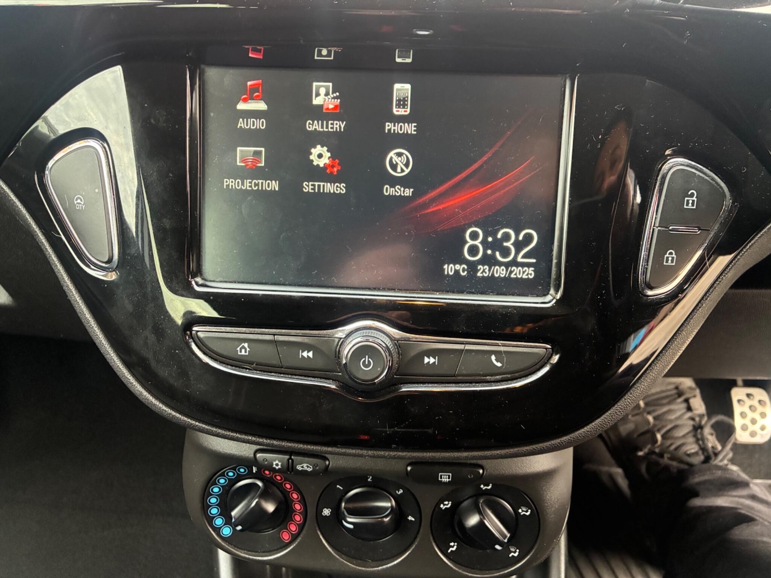 Used Vauxhall Corsa 2016 for sale - 76026573: Photo 7