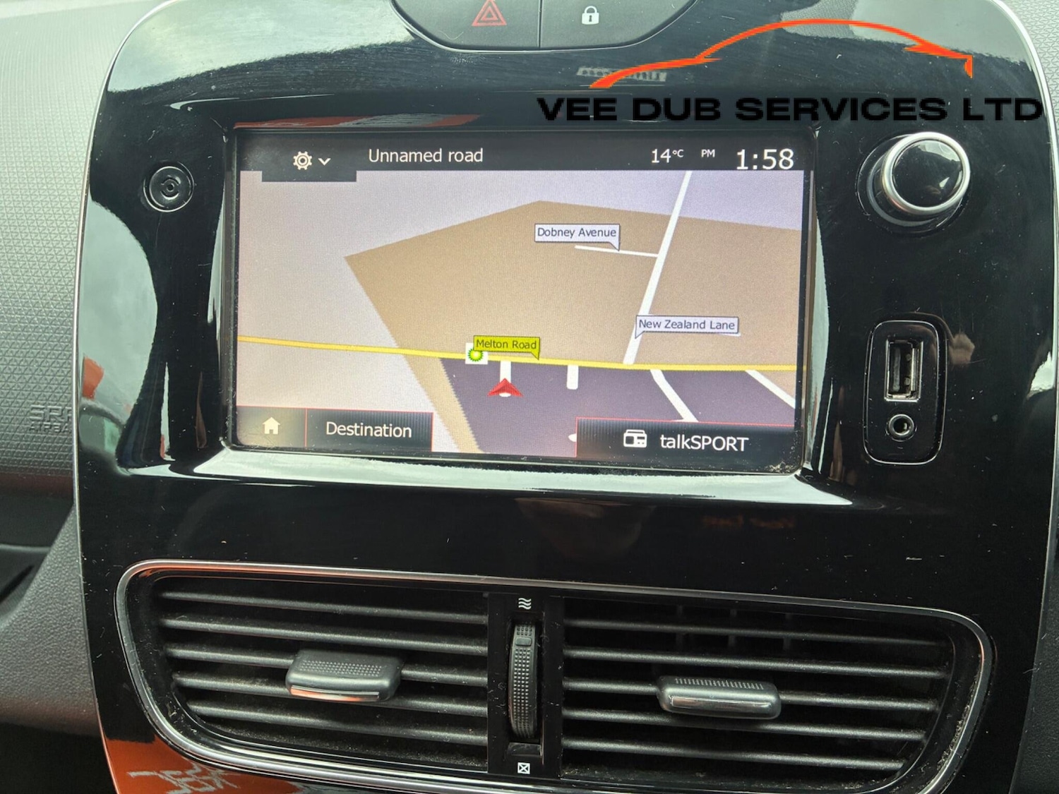 Used Renault Clio 2018 for sale - 78175963: Photo 2