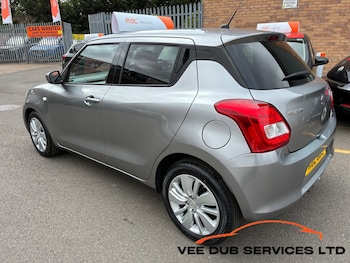Used Suzuki Swift 2018 for sale - 79555679: Photo