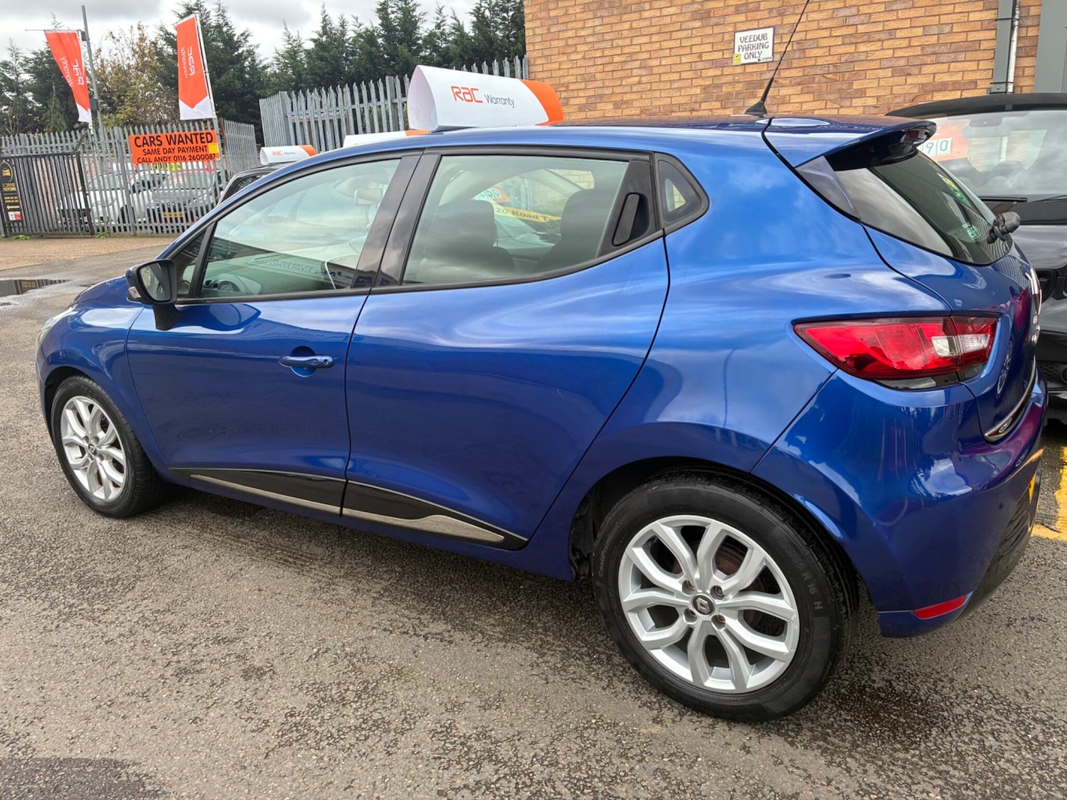 Used Renault Clio 2018 for sale - 76512701: Photo 3