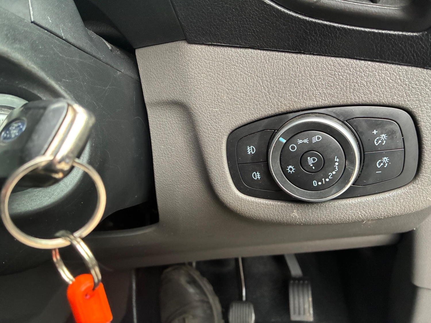 Used Ford Transit Connect for sale - 77599131: Photo 11