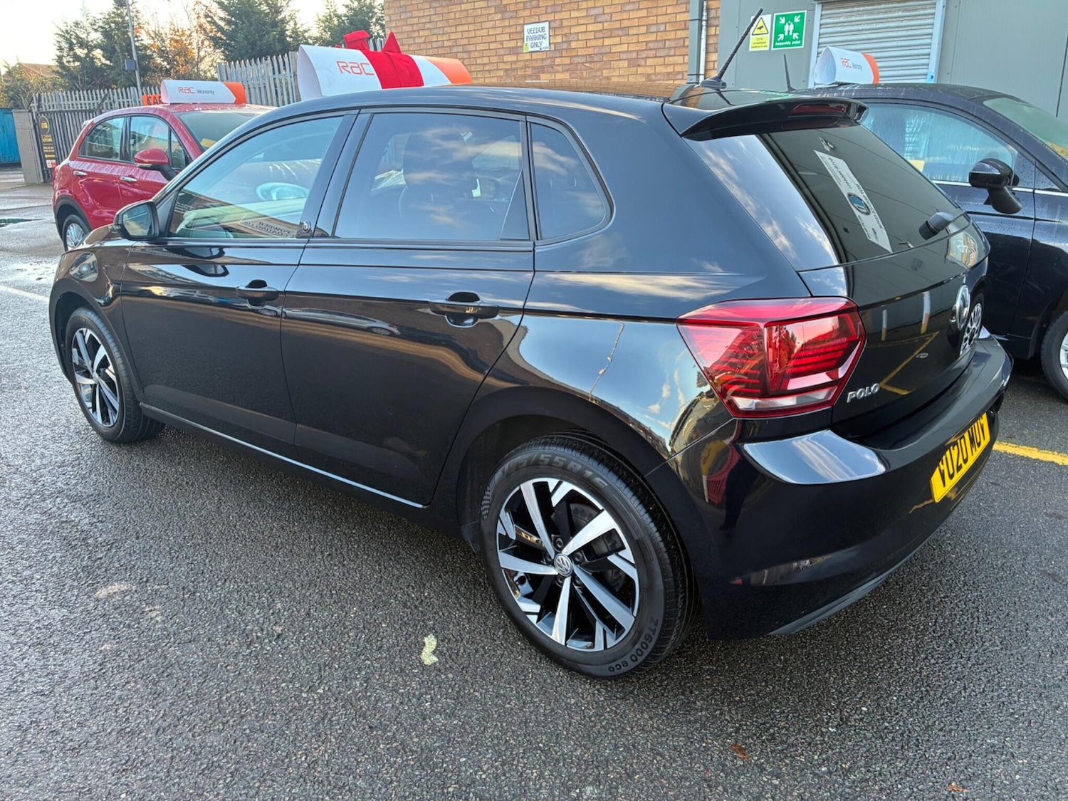 Used Volkswagen Polo 2020 for sale - 76898470: Photo 4