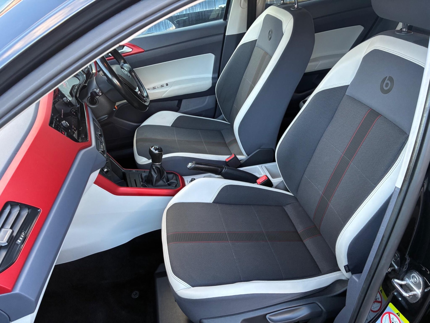 Used Volkswagen Polo 2020 for sale - 76898470: Photo 5