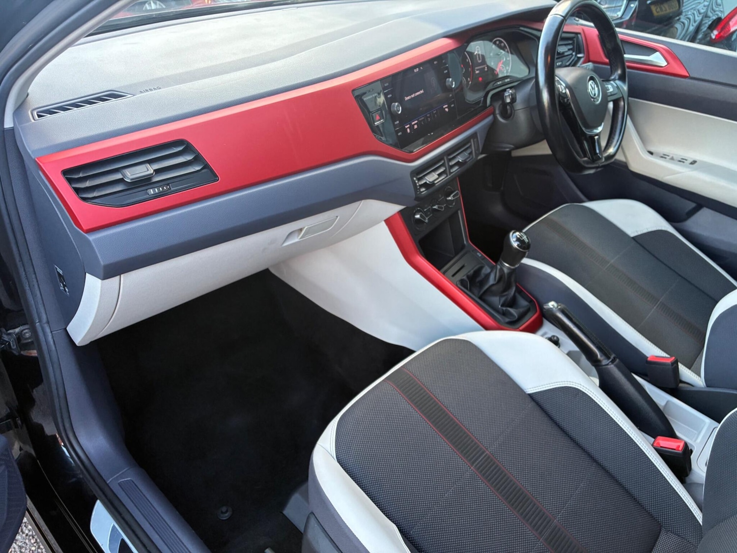 Used Volkswagen Polo 2020 for sale - 76786757: Photo 20