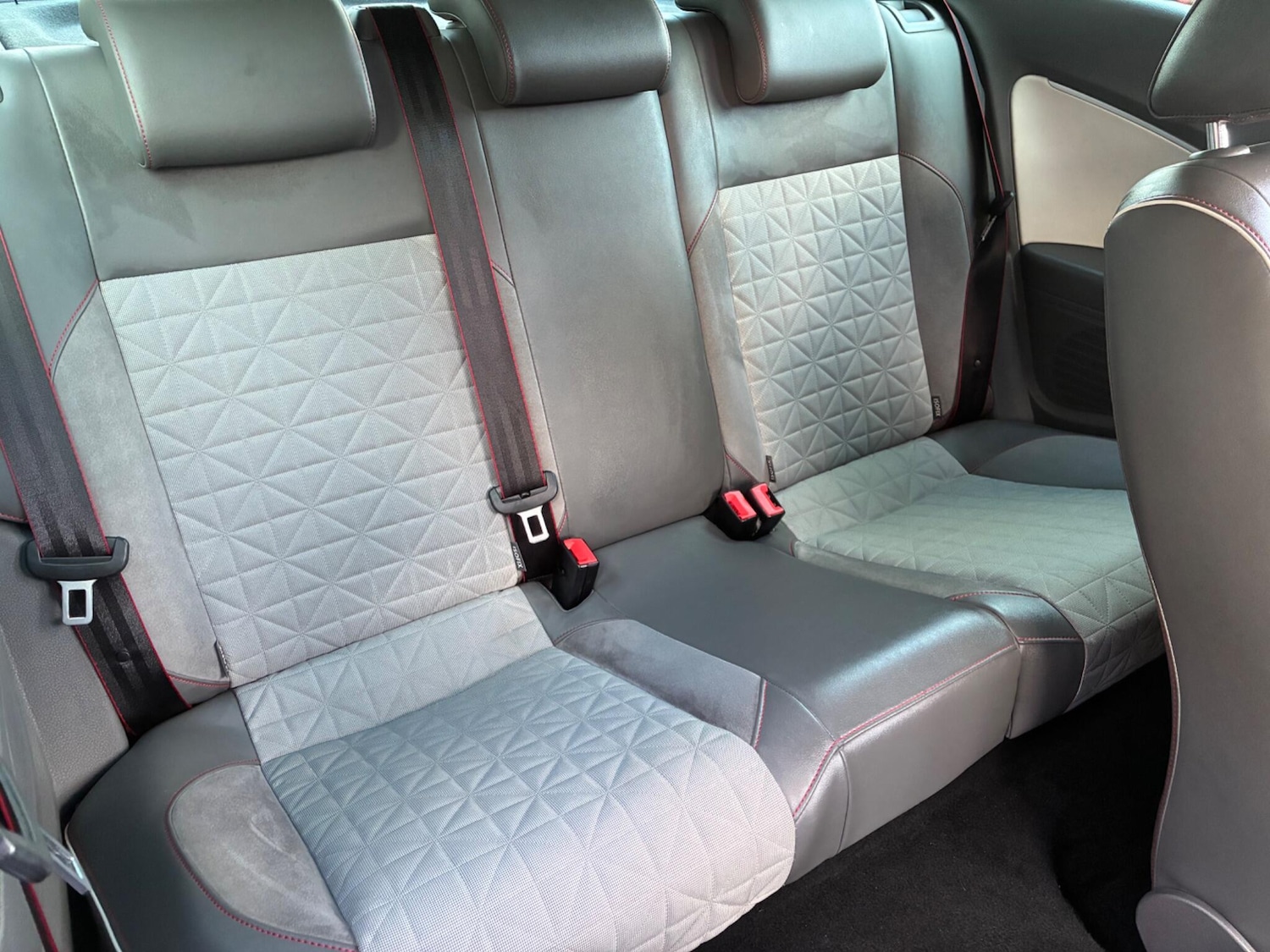 Used Volkswagen Polo 2016 for sale - 77396671: Photo 15