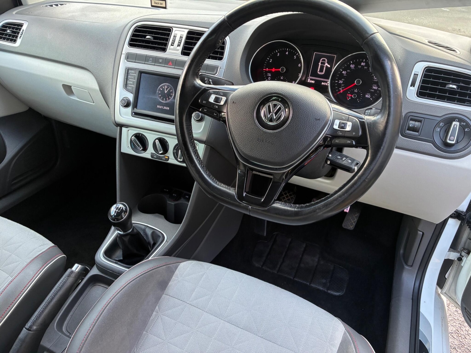 Used Volkswagen Polo 2016 for sale - 77396671: Photo 17