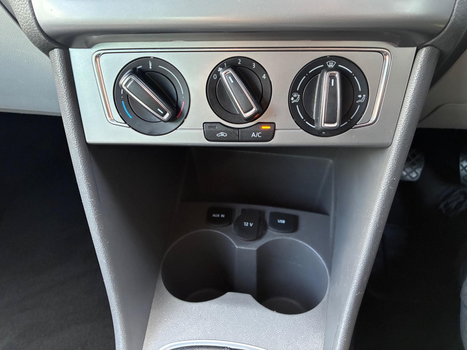 Used Volkswagen Polo 2016 for sale - 77396671: Photo 19