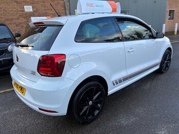 Used Volkswagen Polo 2016 for sale - 77396671: Photo