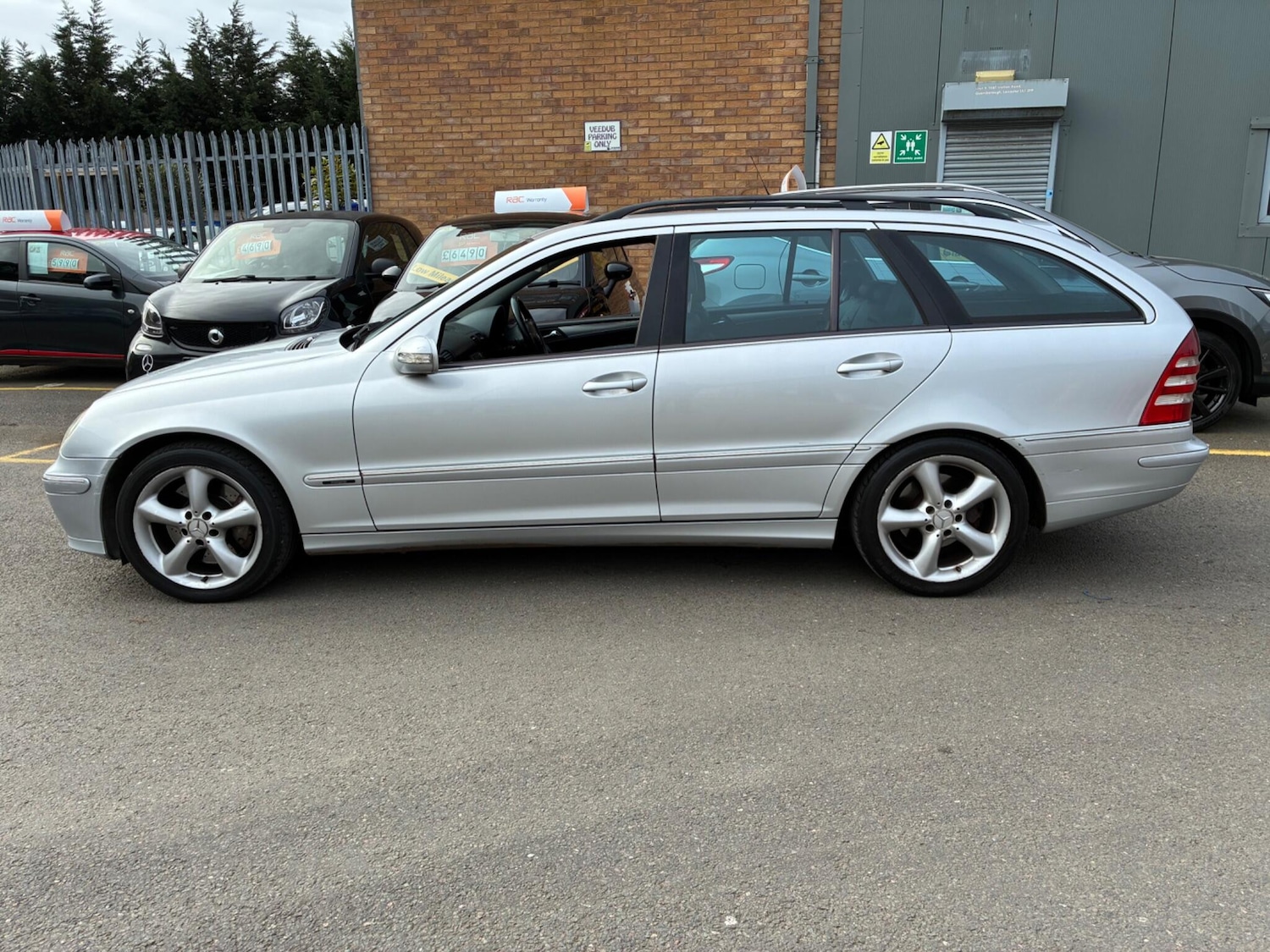 Used Mercedes-Benz C Class for sale - 77794094: Photo 9