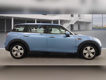 Used MINI Clubman 2016 for sale - 76976840: Photo