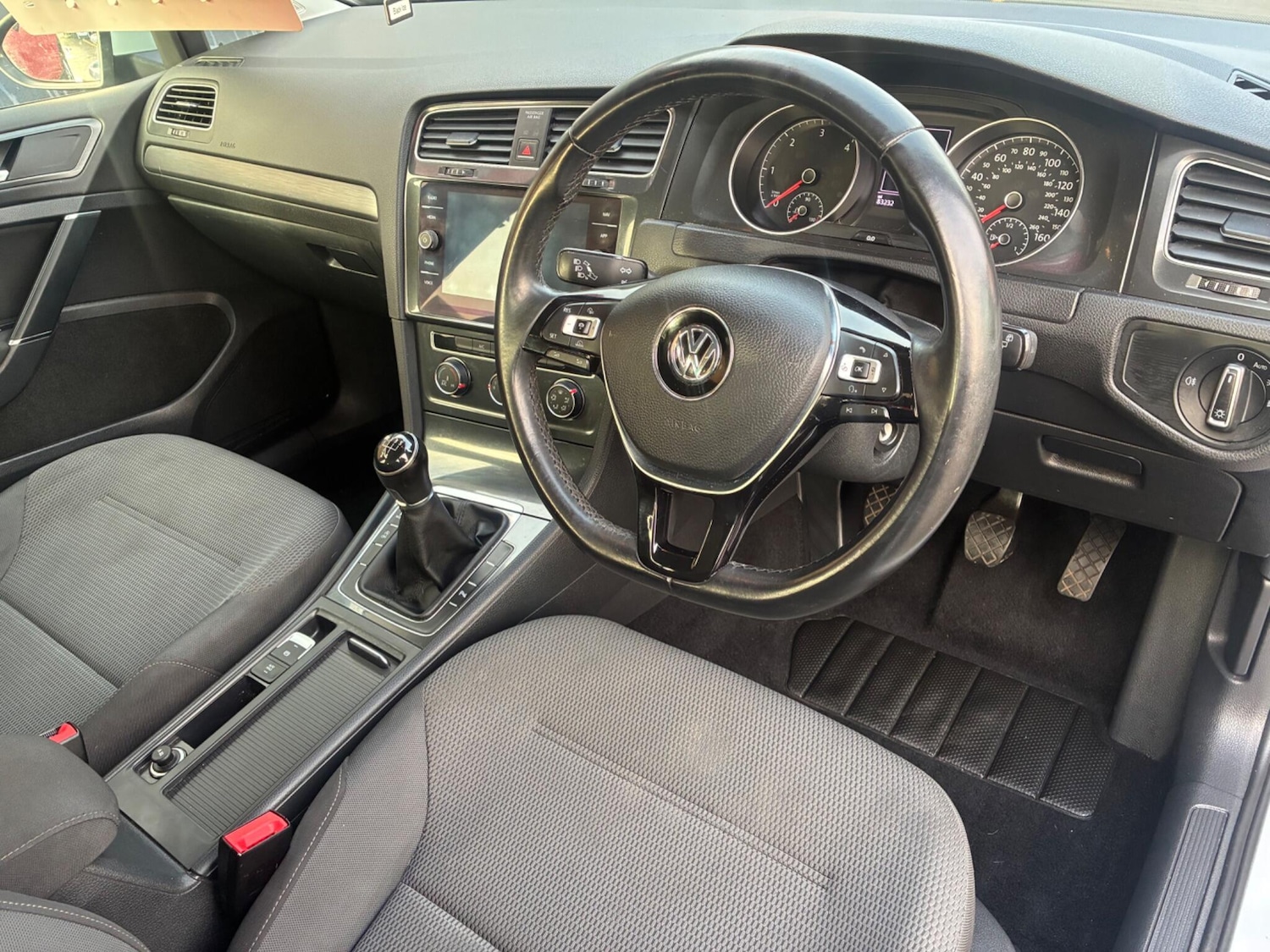 Used Volkswagen Golf 2018 for sale - 76801444: Photo 20