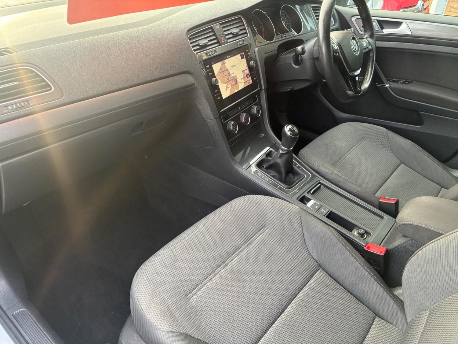 Used Volkswagen Golf 2018 for sale - 76801444: Photo 7