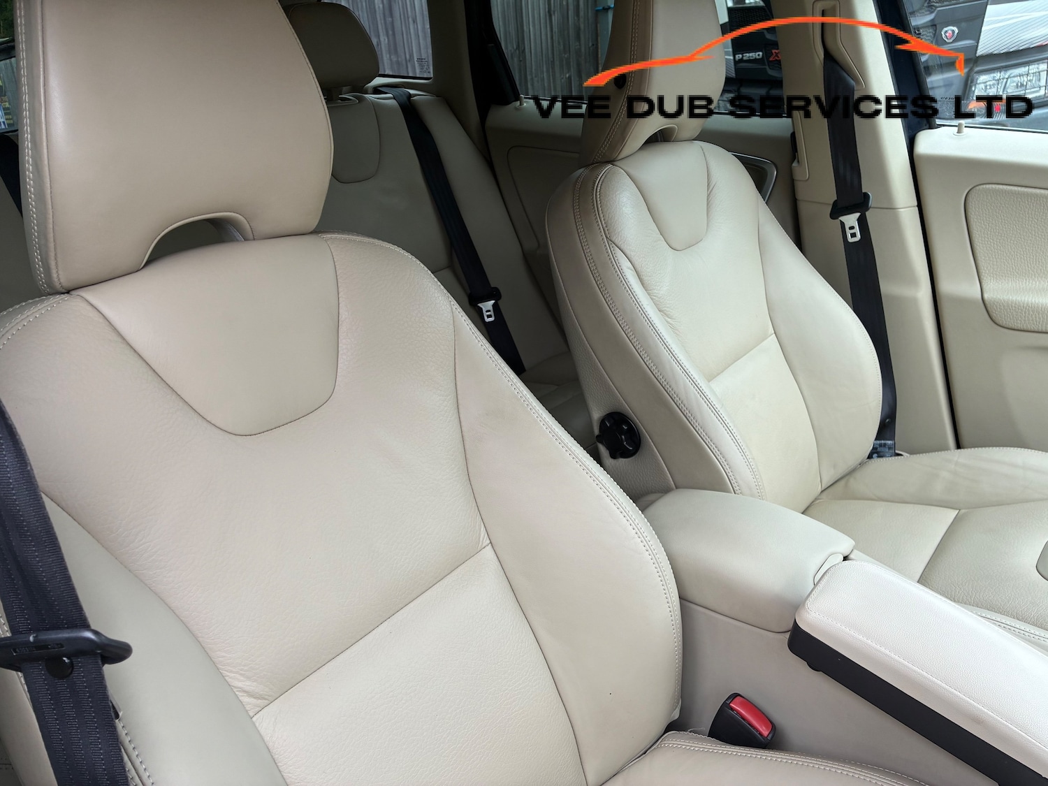 Used Volvo XC60 2025 for sale - 78175964: Photo 38