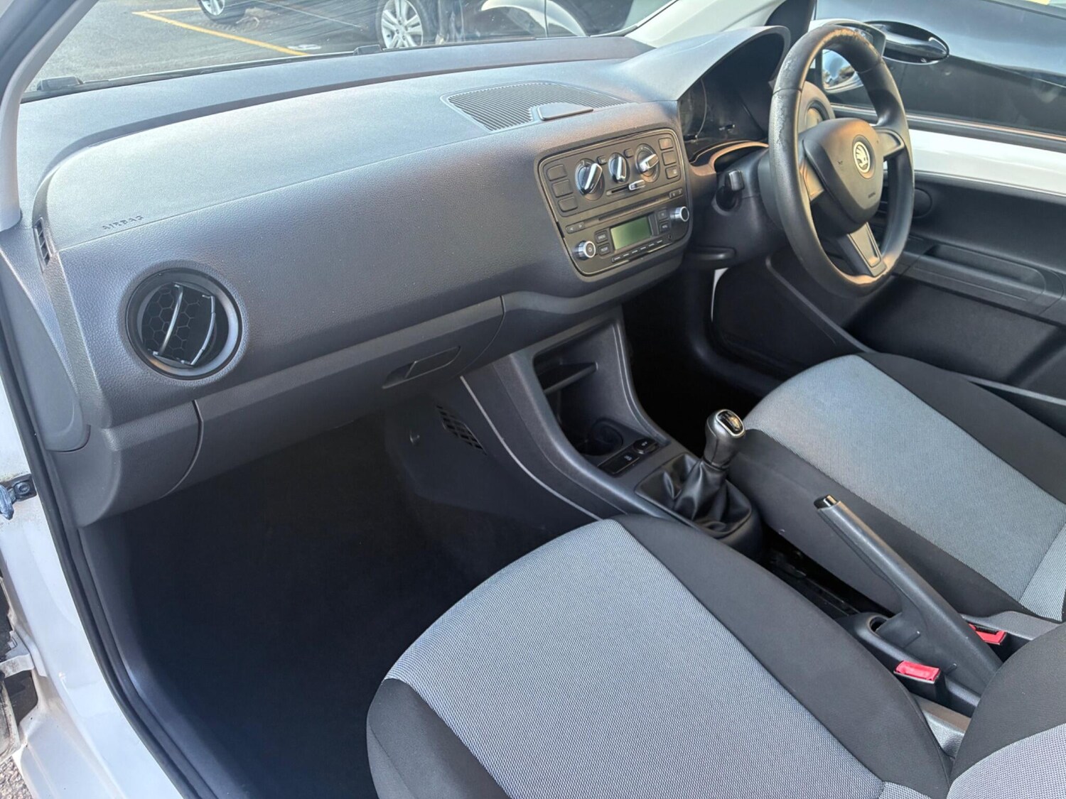 Used Skoda Citigo 2015 for sale - 76026379: Photo 9