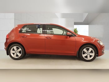 Used Volkswagen Golf 2015 for sale - 78351522: Photo