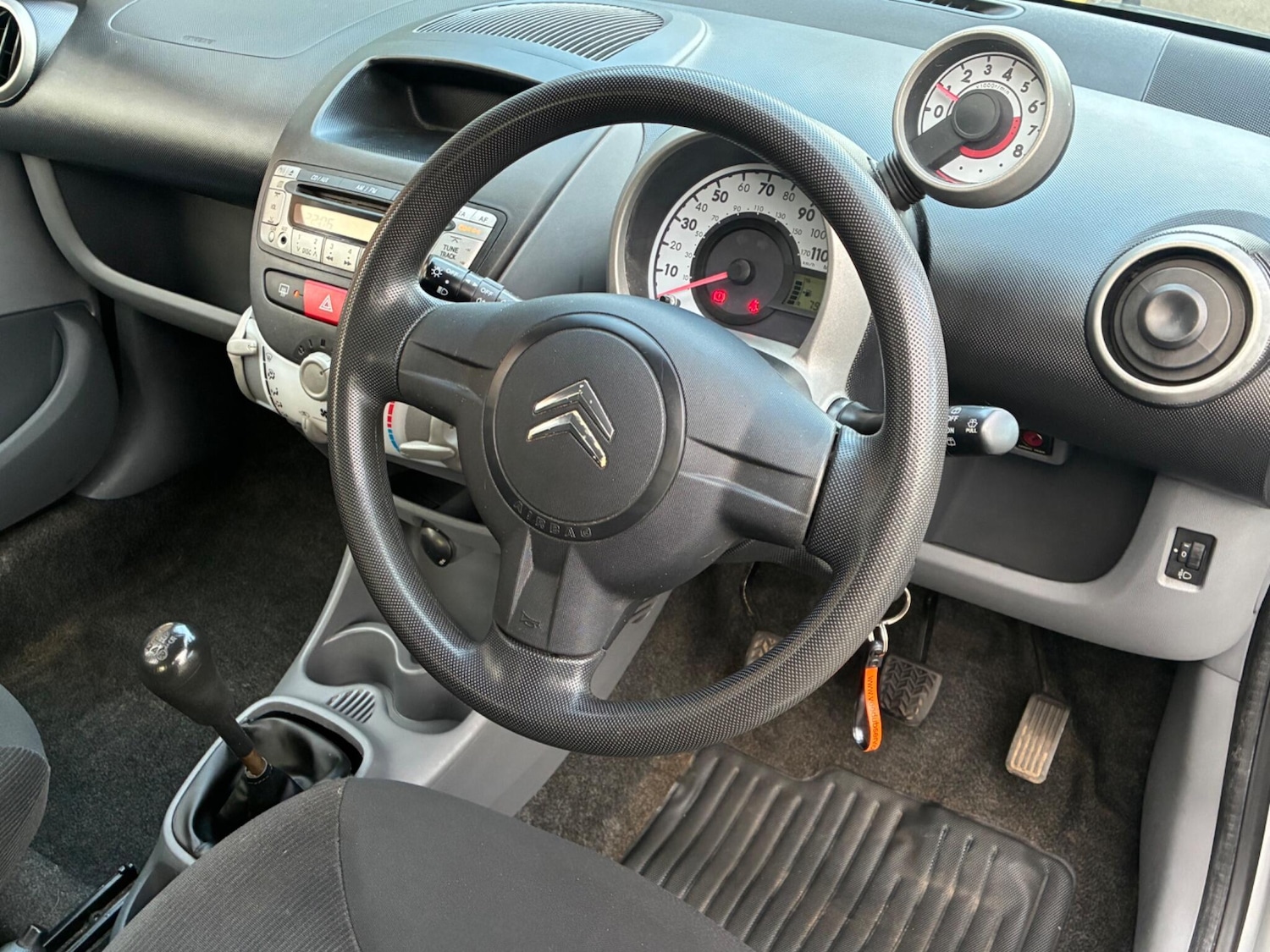 Used Citroen C1 2009 for sale - 76634294: Photo 8