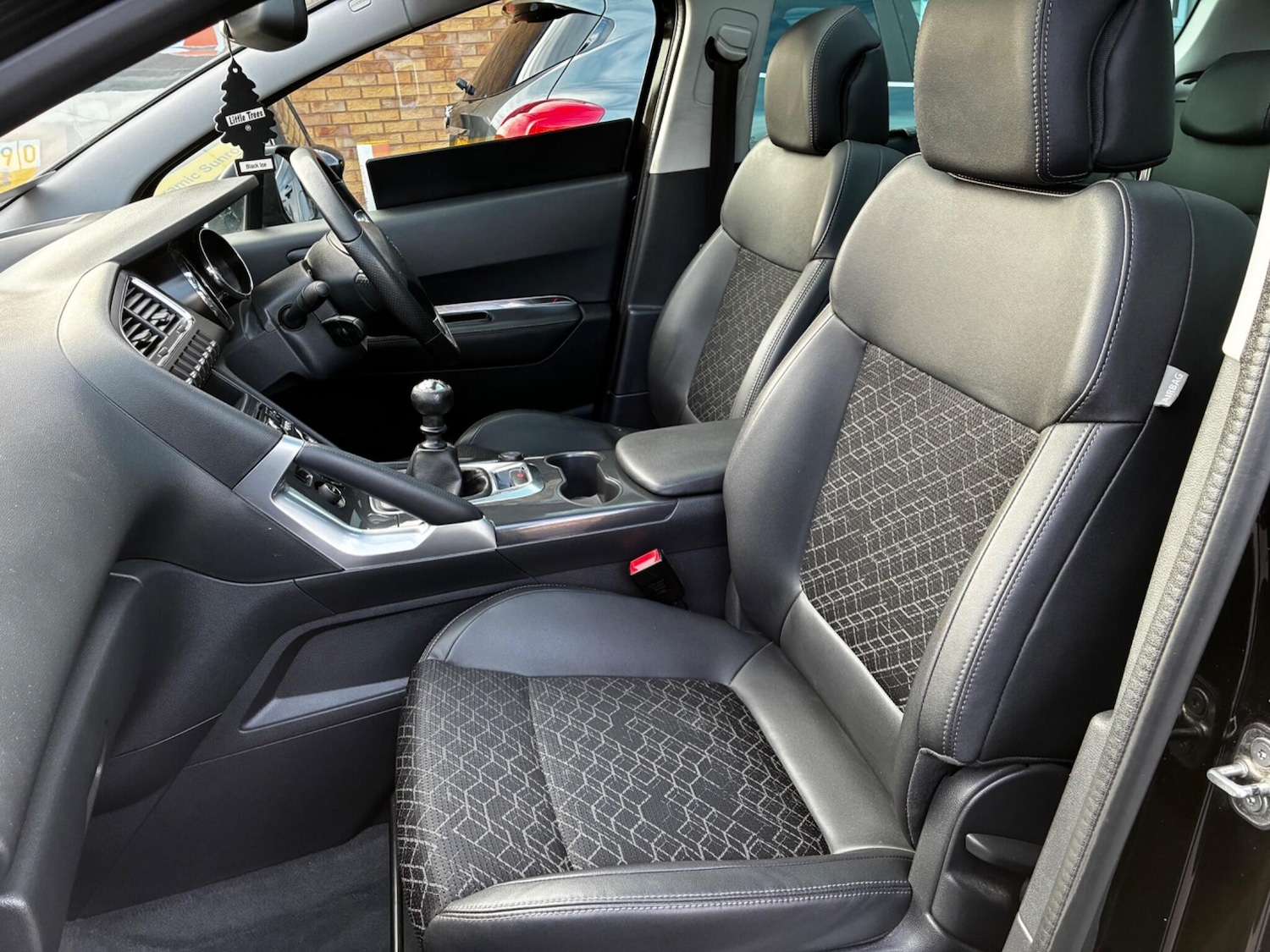 Used Peugeot 3008 2016 for sale - 77238556: Photo 6