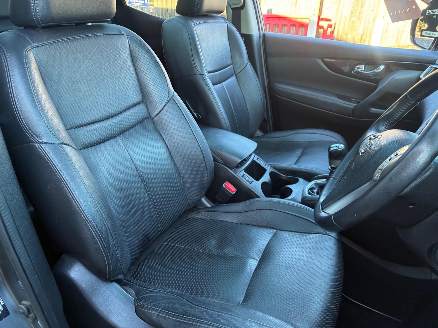 Used Nissan Qashqai 2017 for sale - 77559883: Photo 23