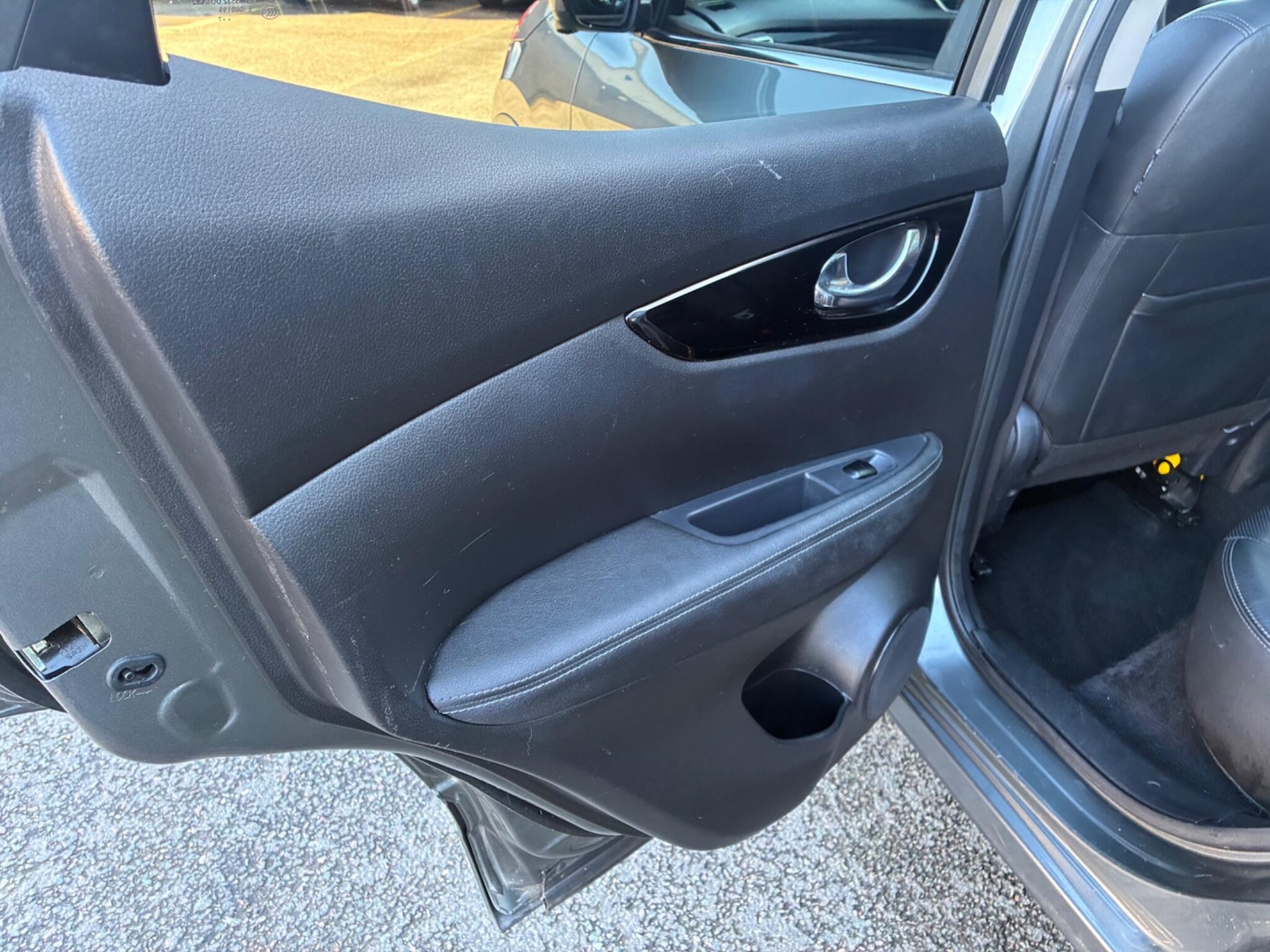 Used Nissan Qashqai 2017 for sale - 77559883: Photo 32