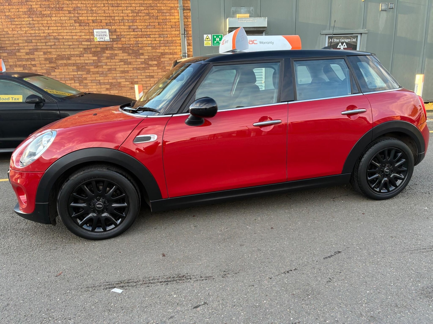 Used MINI Hatch 2017 for sale - 76613273: Photo 3