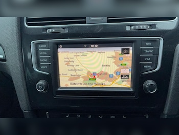 Used Volkswagen Golf 2016 for sale - 77396556: Photo