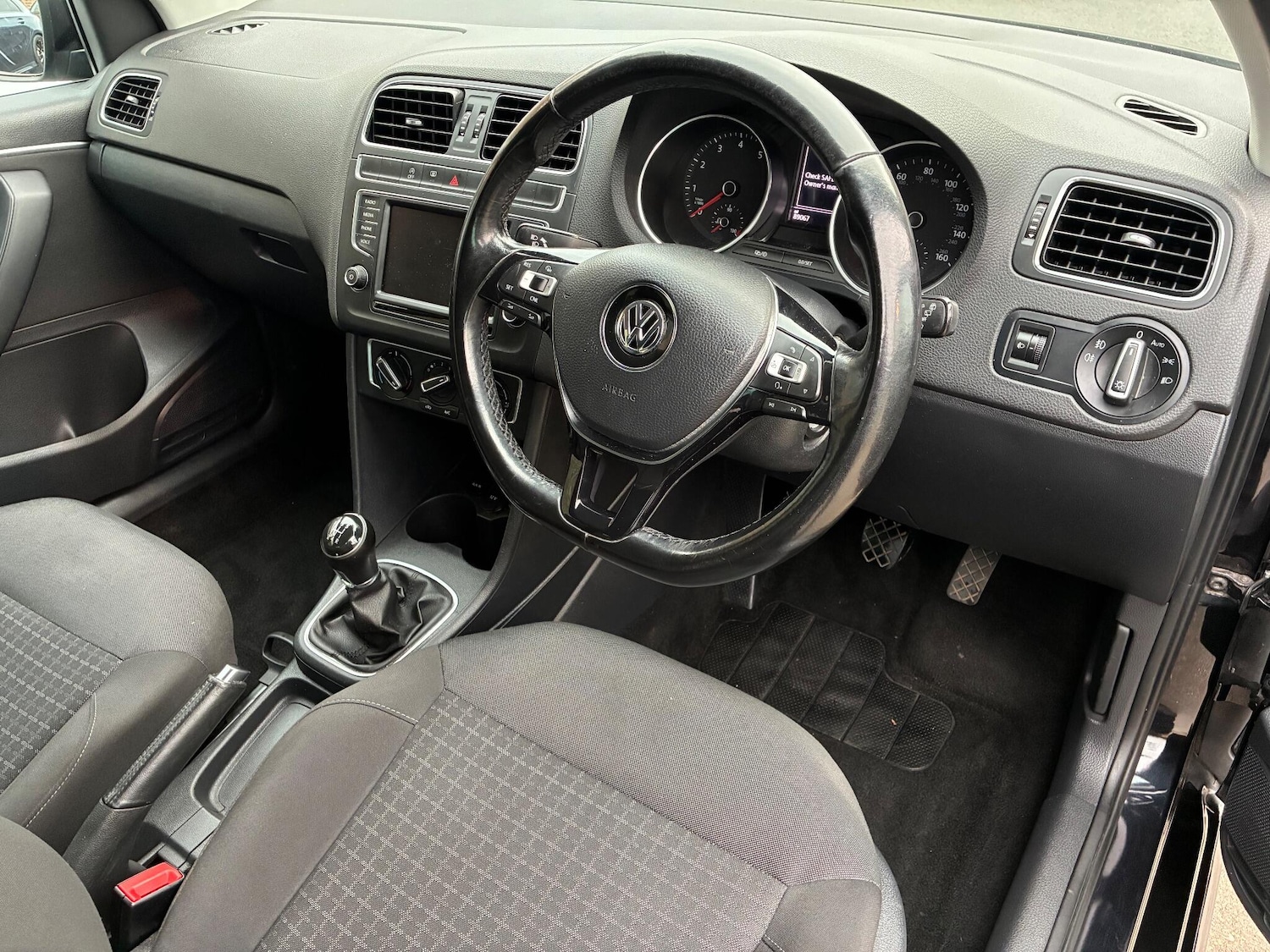 Used Volkswagen Polo 2017 for sale - 76953062: Photo 16