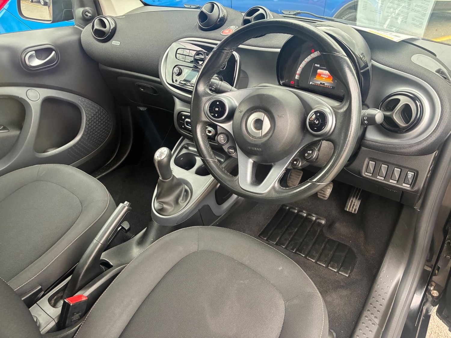 Used smart fortwo 2018 for sale - 76295477: Photo 13