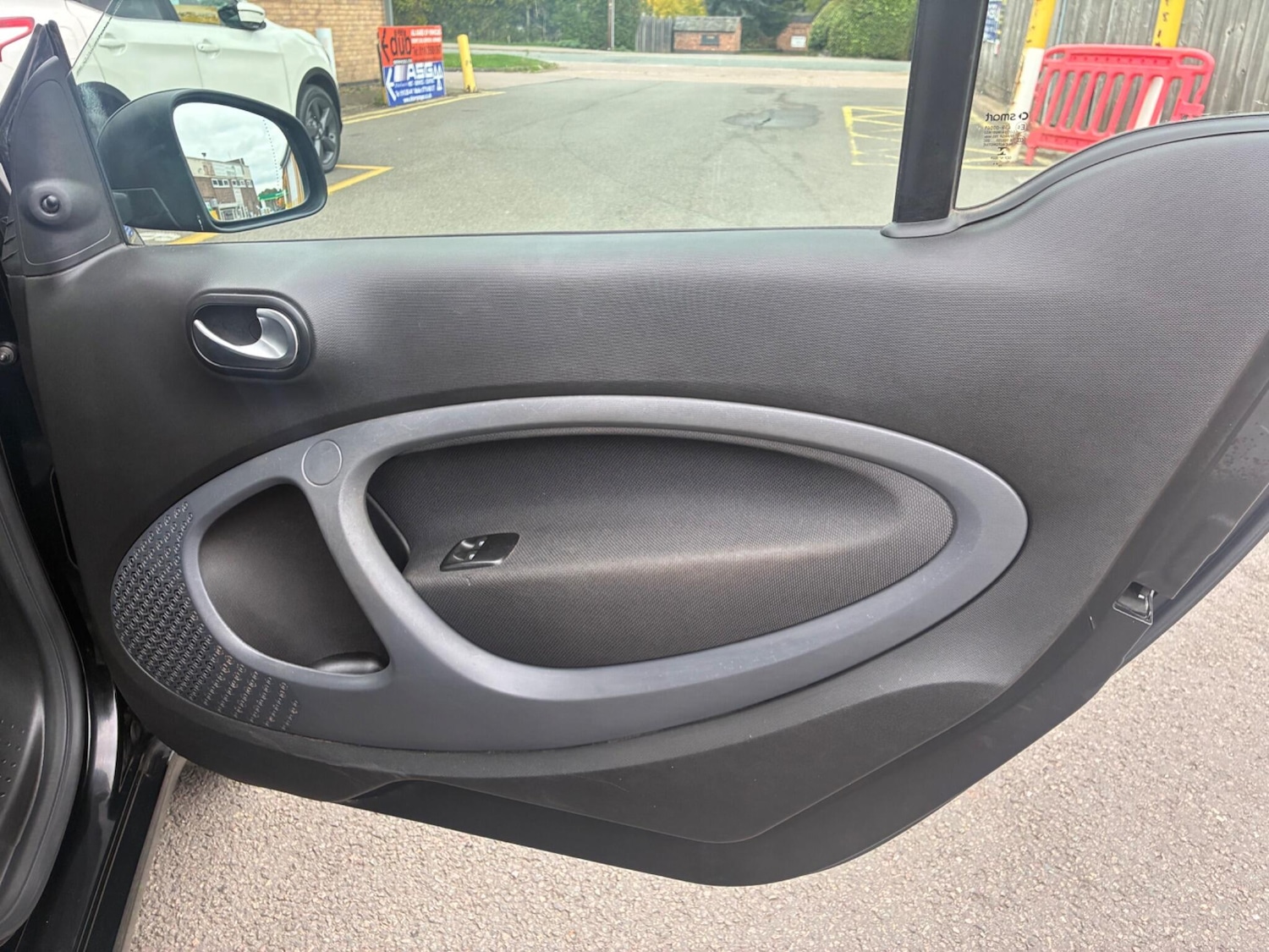 Used smart fortwo 2018 for sale - 76295477: Photo 17