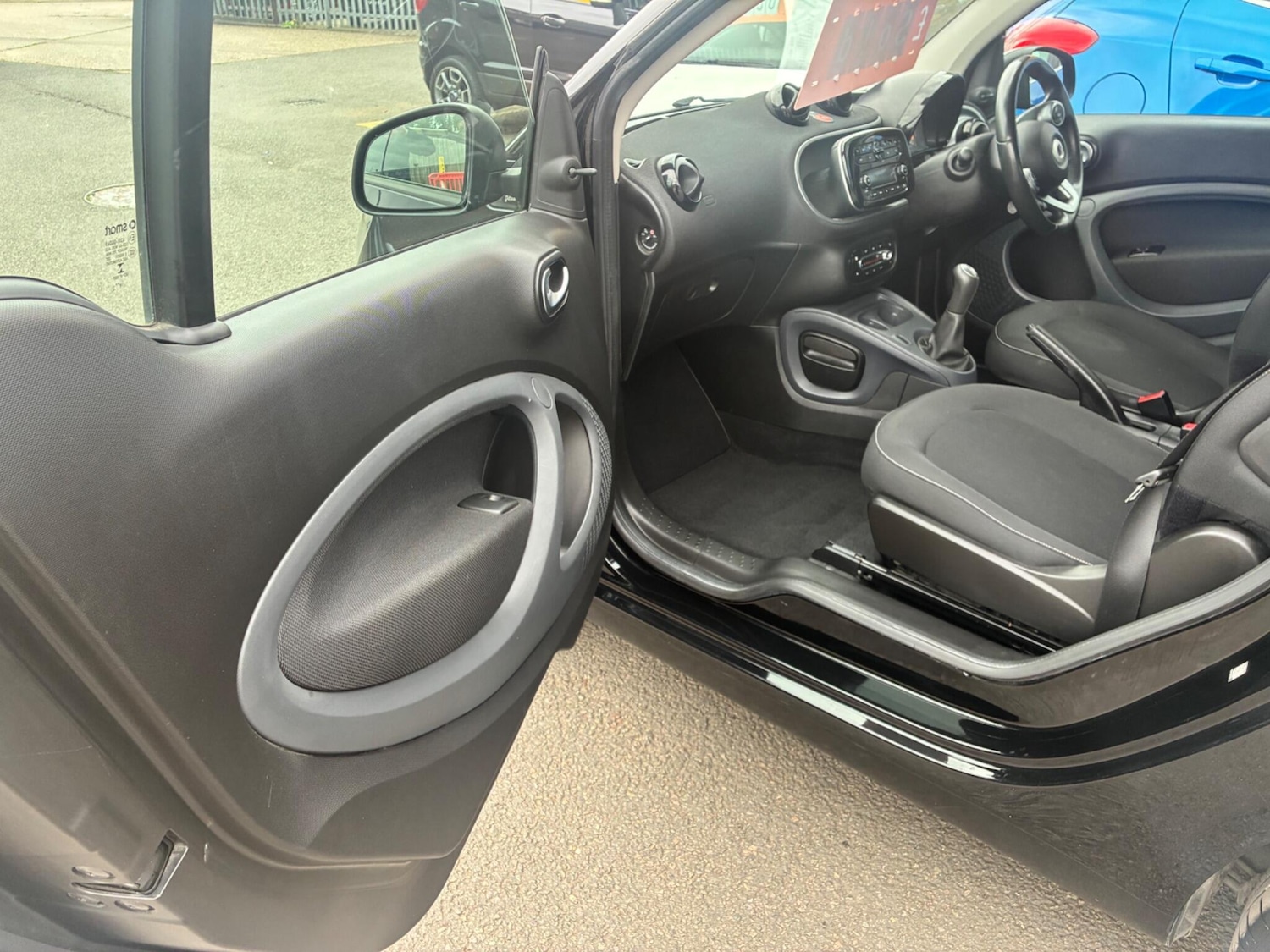 Used smart fortwo 2018 for sale - 76295477: Photo 6