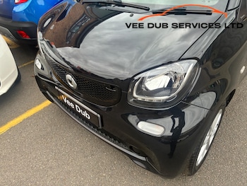 Used smart fortwo 2018 for sale - 79198250: Photo