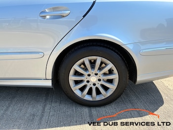 Used Mercedes-Benz E Class 2008 for sale - 79198248: Photo