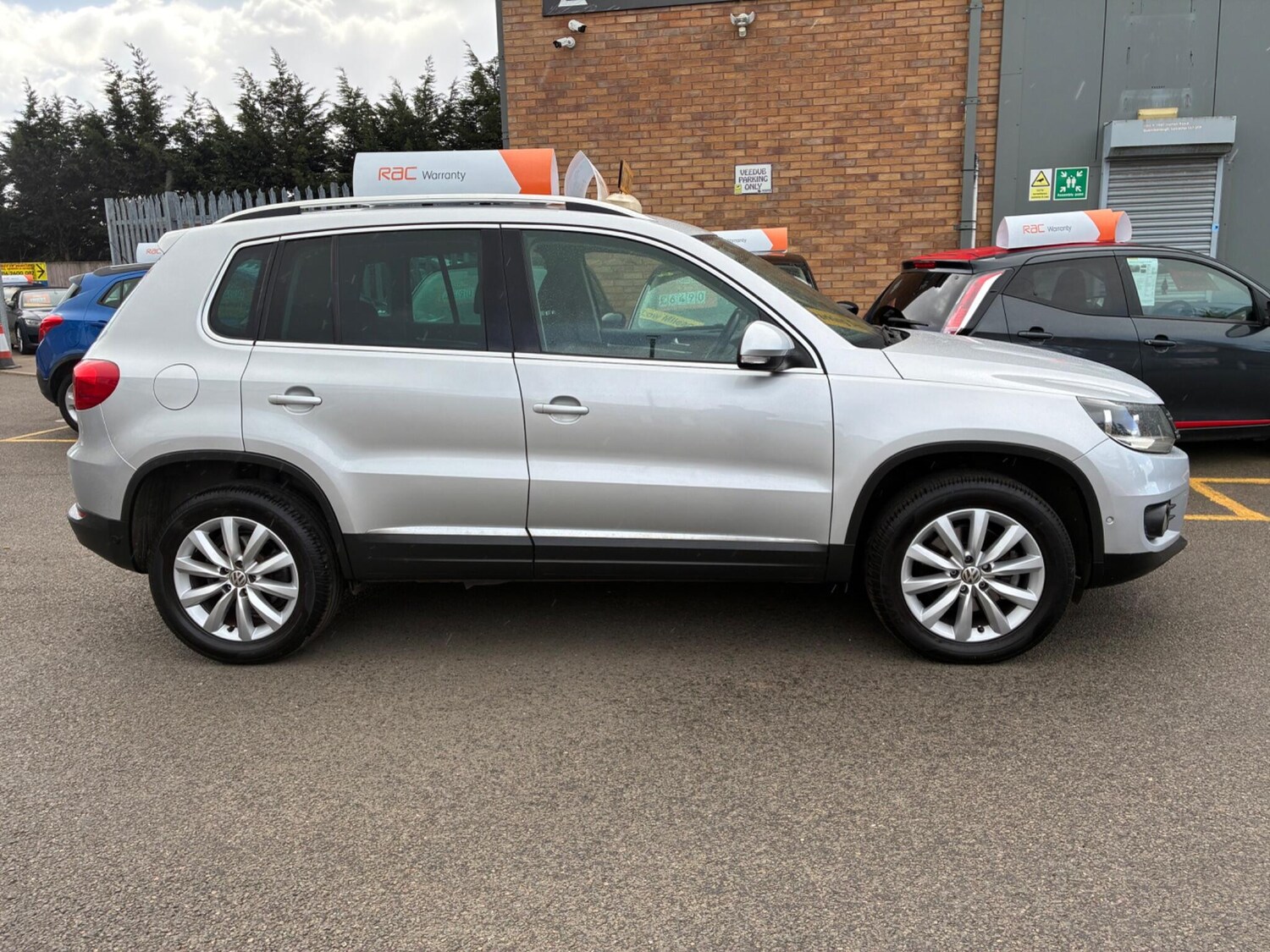Used Volkswagen Tiguan 2014 for sale - 78175965: Photo 12