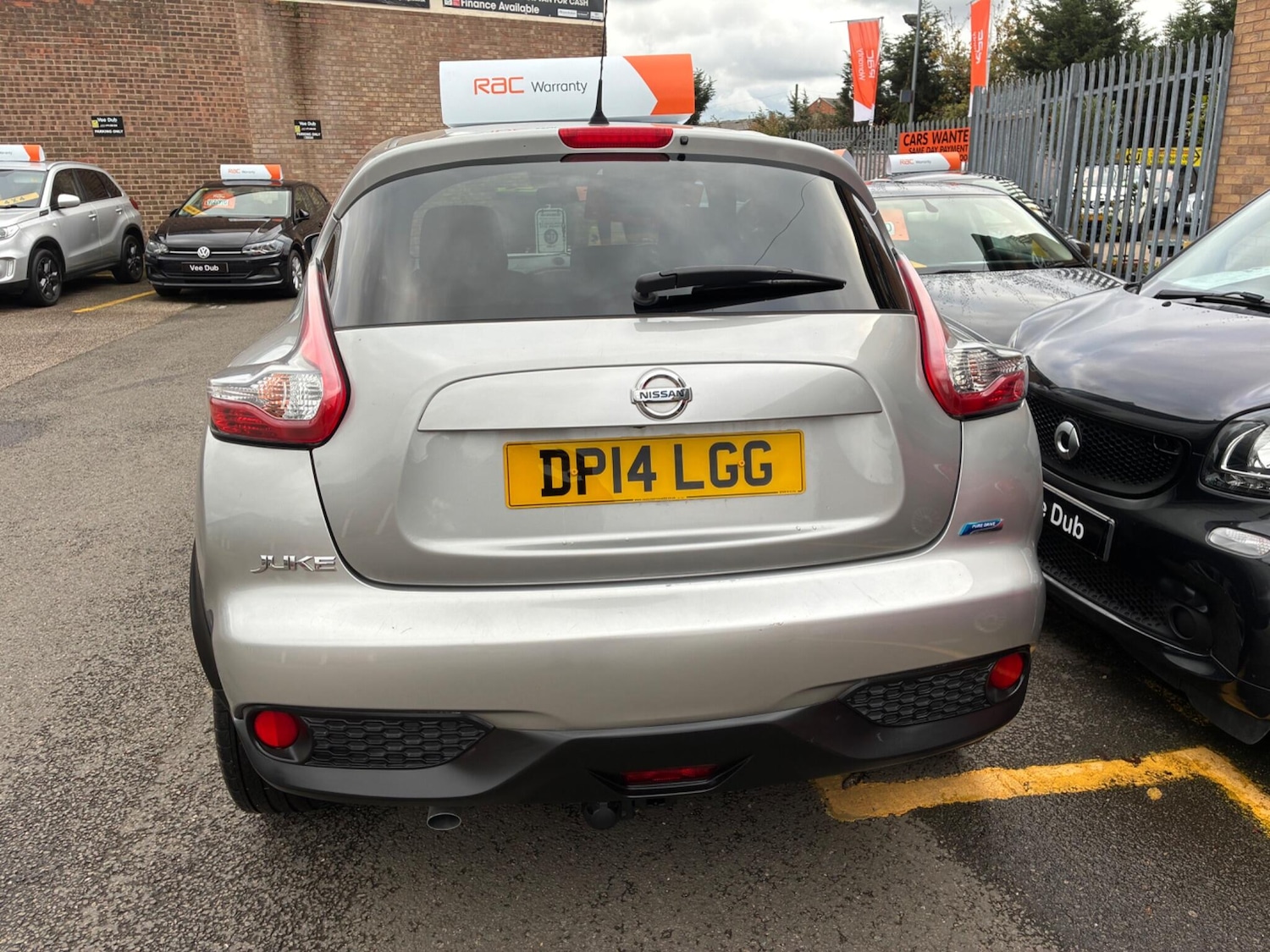 Used Nissan Juke 2014 for sale - 76633144: Photo 11