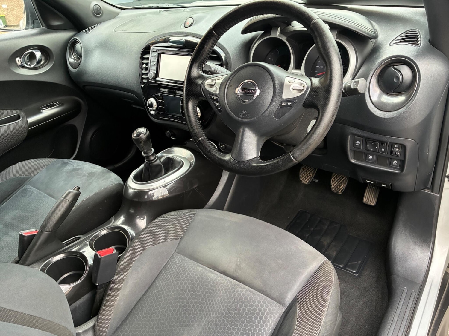 Used Nissan Juke 2014 for sale - 76633144: Photo 17