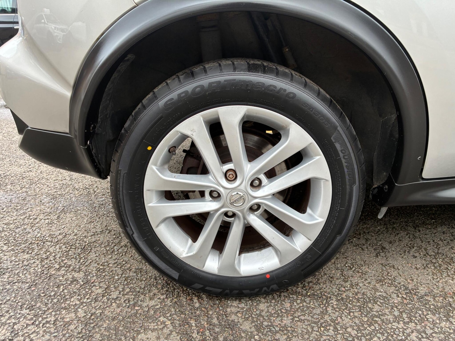 Used Nissan Juke 2014 for sale - 76633144: Photo 4