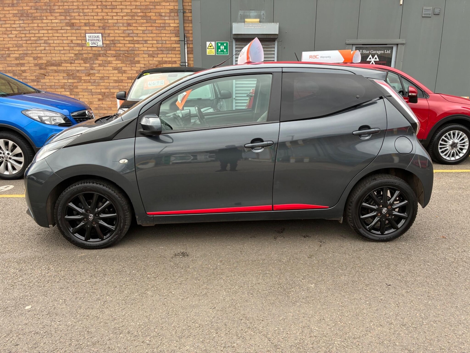 Used Toyota AYGO 2018 for sale - 76989975: Photo 16