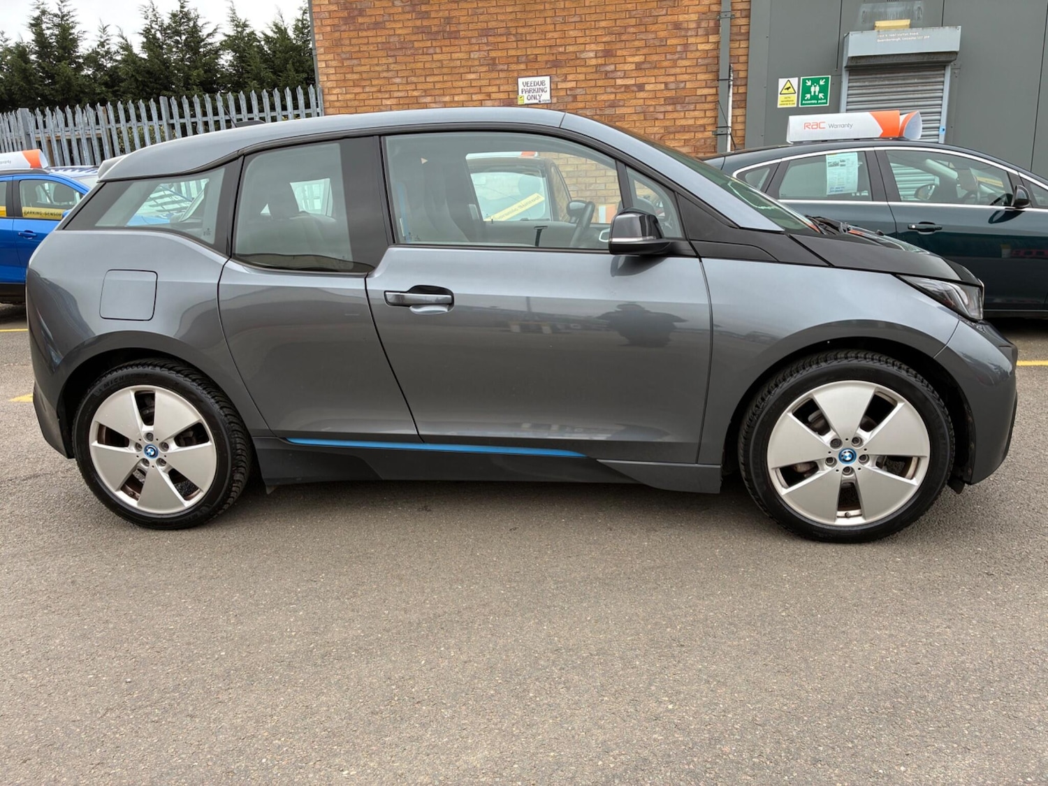 Used BMW i3 2016 for sale - 77909116: Photo 21