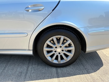 Used Mercedes-Benz E Class 2008 for sale - 78459423: Photo