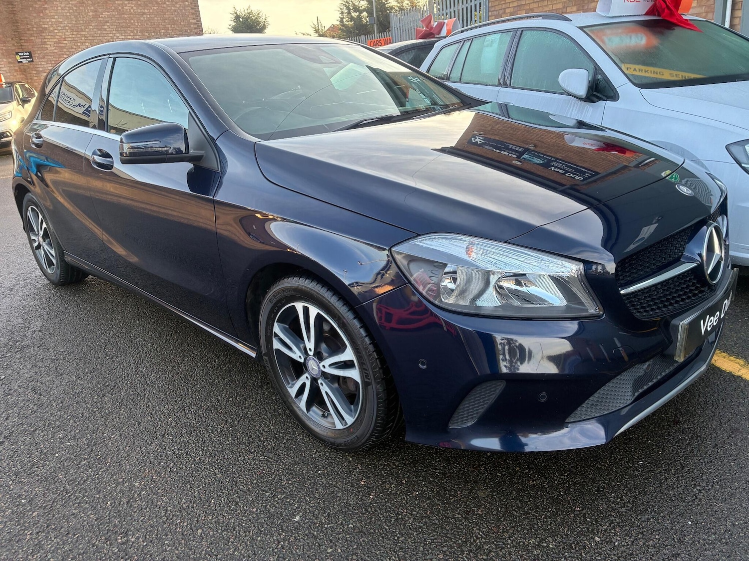 Used Mercedes-Benz A-Class 2017 for sale - 76918528: Photo 5
