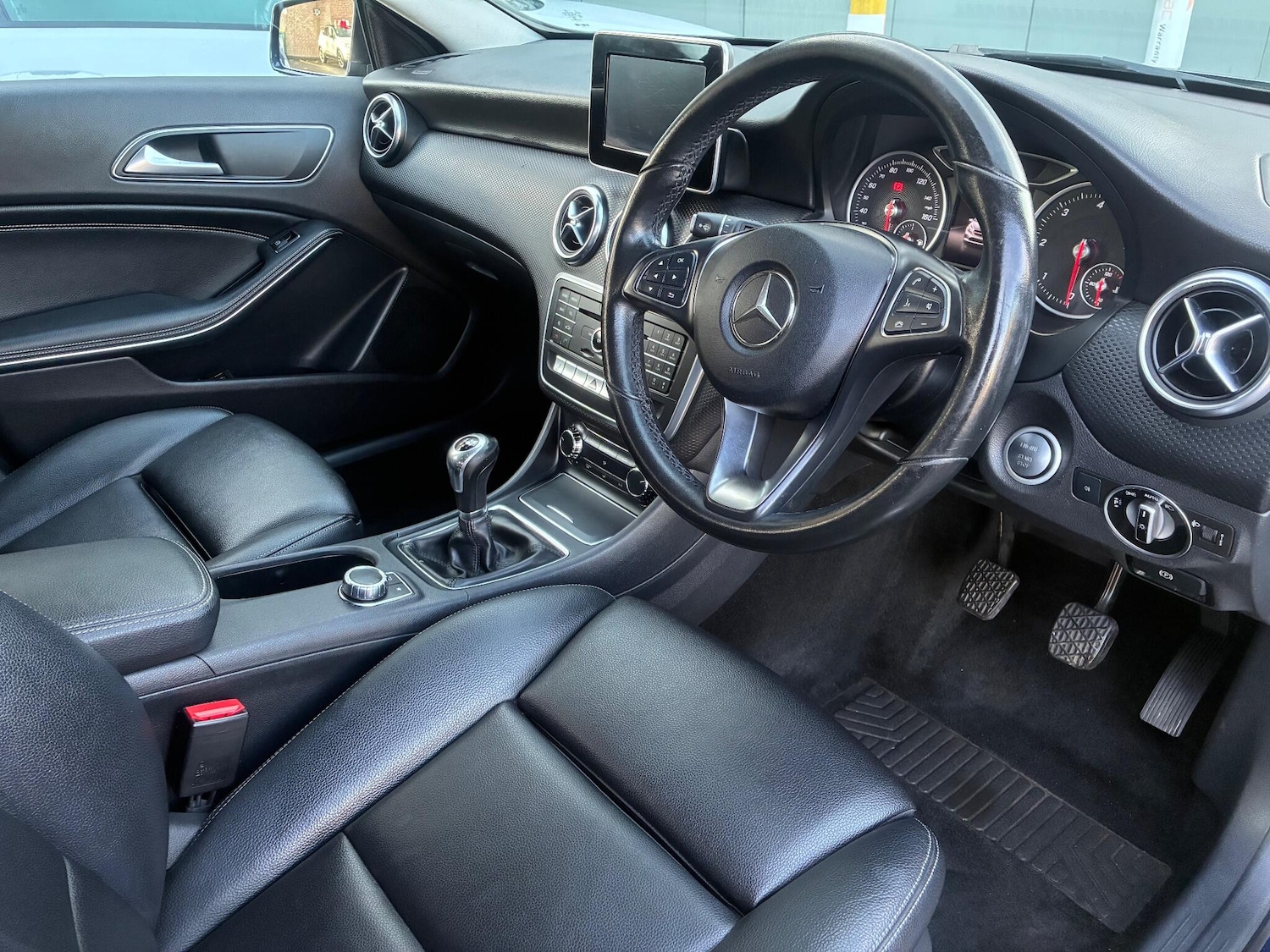 Used Mercedes-Benz A-Class 2017 for sale - 76918528: Photo 6