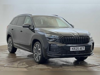 2025 (25) - 2.0 TDI 193 SportLine 4X4 5dr DSG [7 Seat]