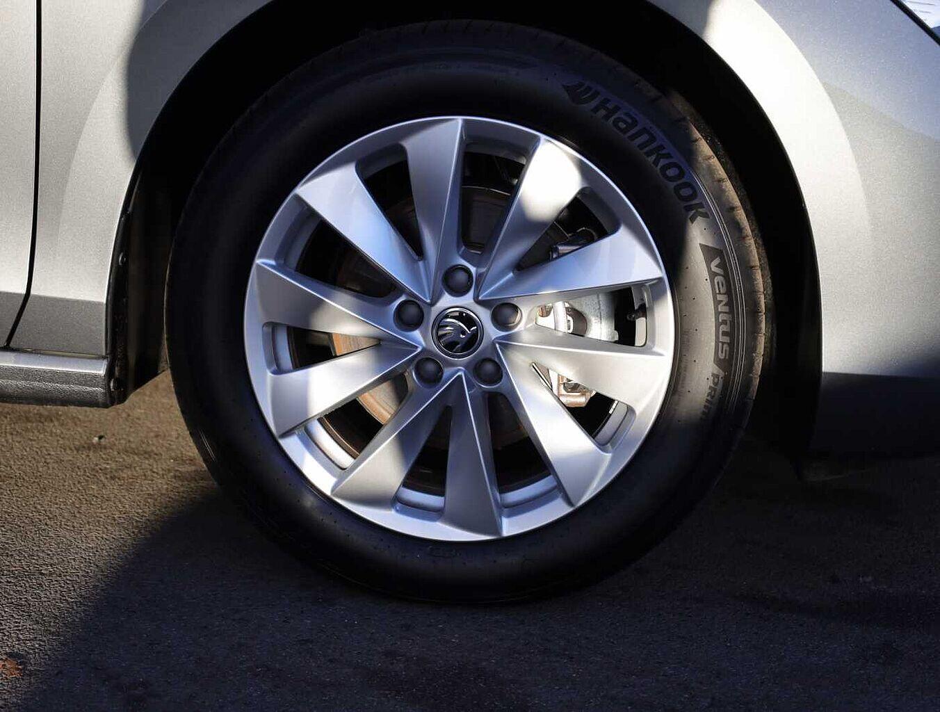 Used Skoda Superb 2024 for sale - 76676530: Photo 5