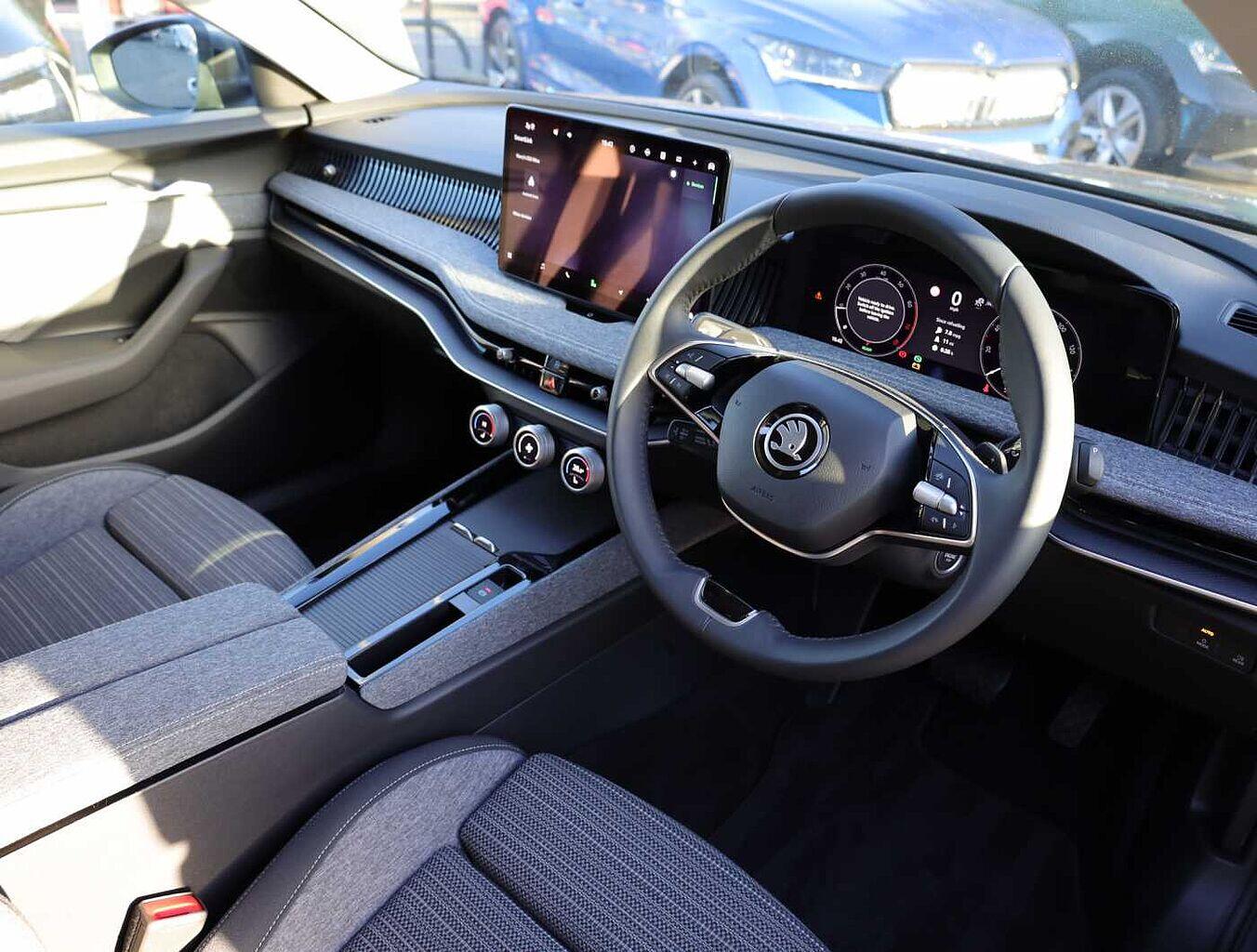 Used Skoda Superb 2024 for sale - 76676530: Photo 6