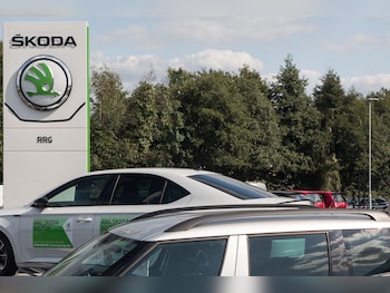 Used Skoda Superb 2024 for sale - 77589594: Photo