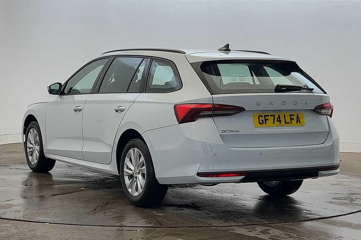 Used Skoda Octavia 2024 for sale - 76703916: Photo 3