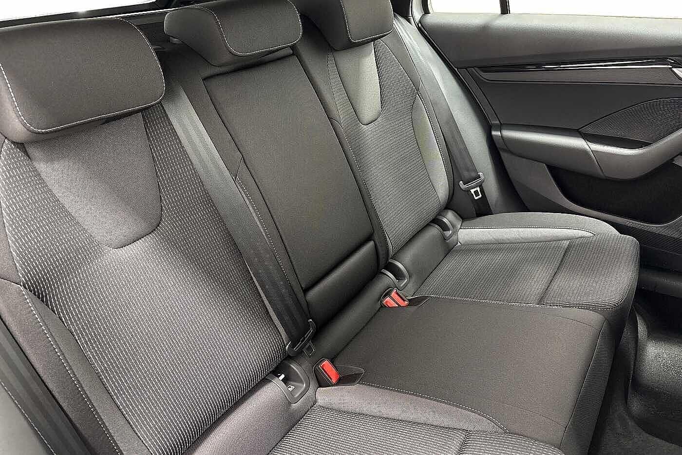 Used Skoda Octavia 2024 for sale - 76703916: Photo 9