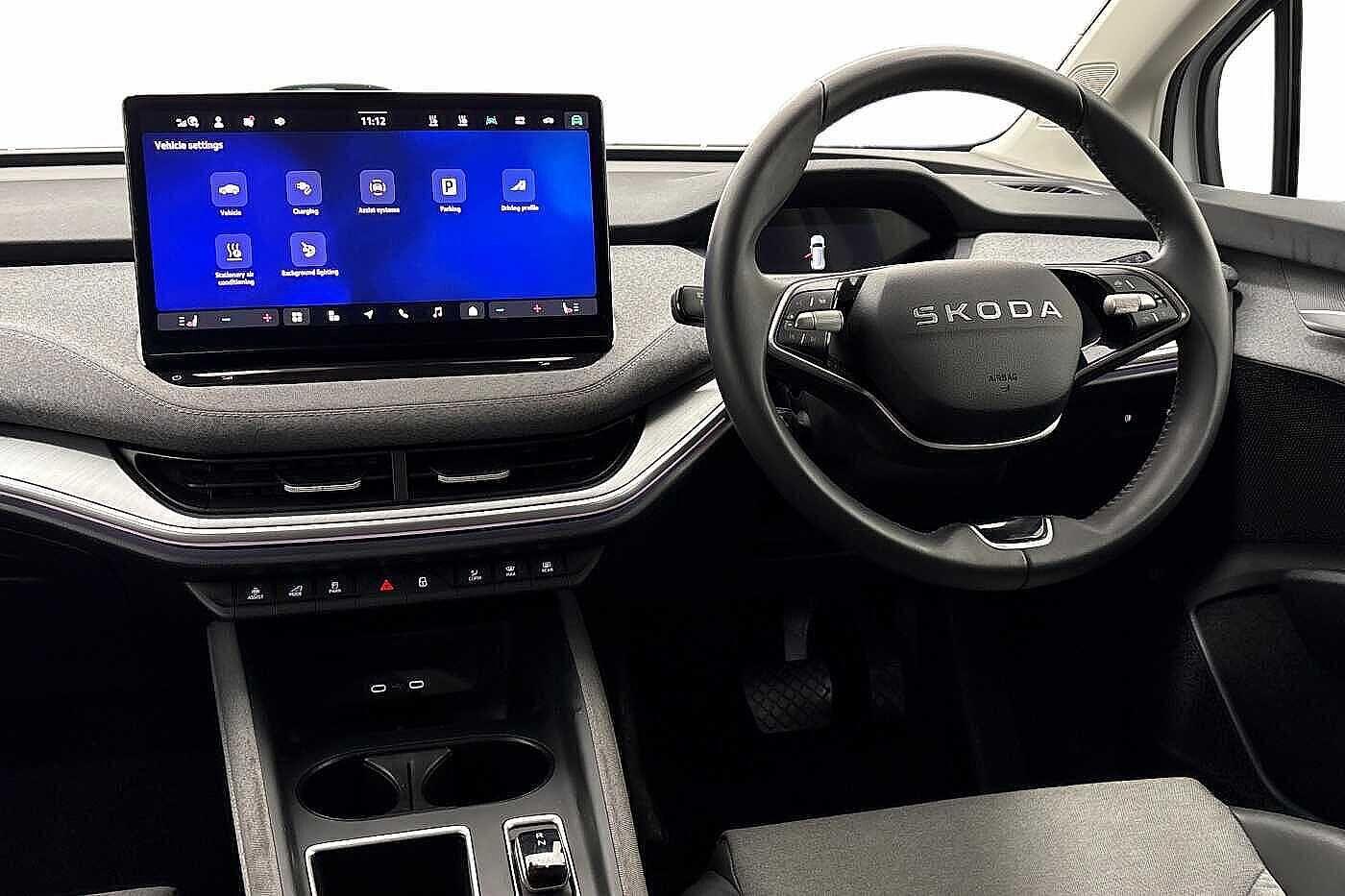 Used Skoda Enyaq 2025 for sale - 78206903: Photo 2