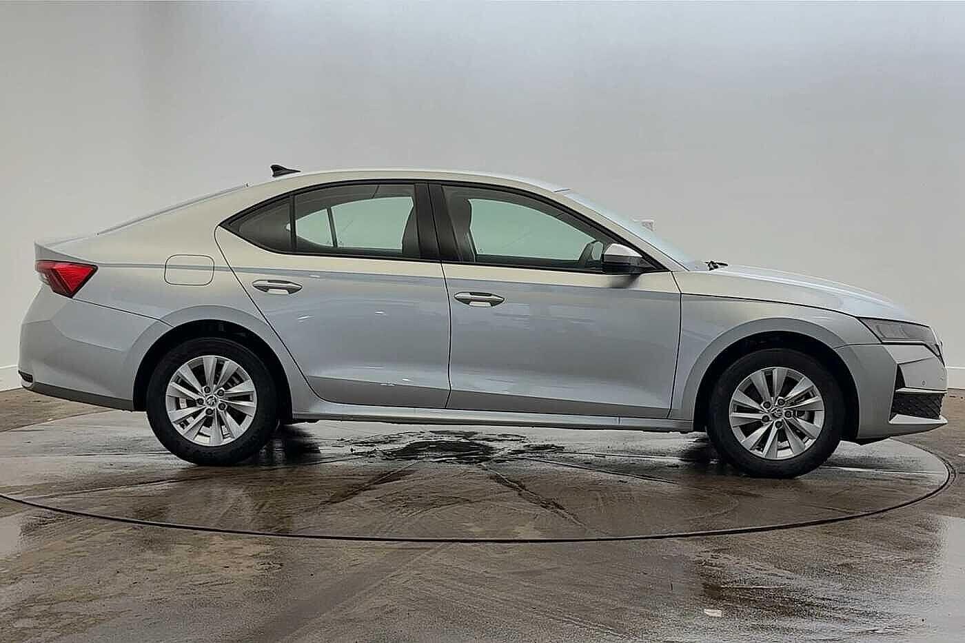 Used Skoda Octavia 2024 for sale - 76691276: Photo 4