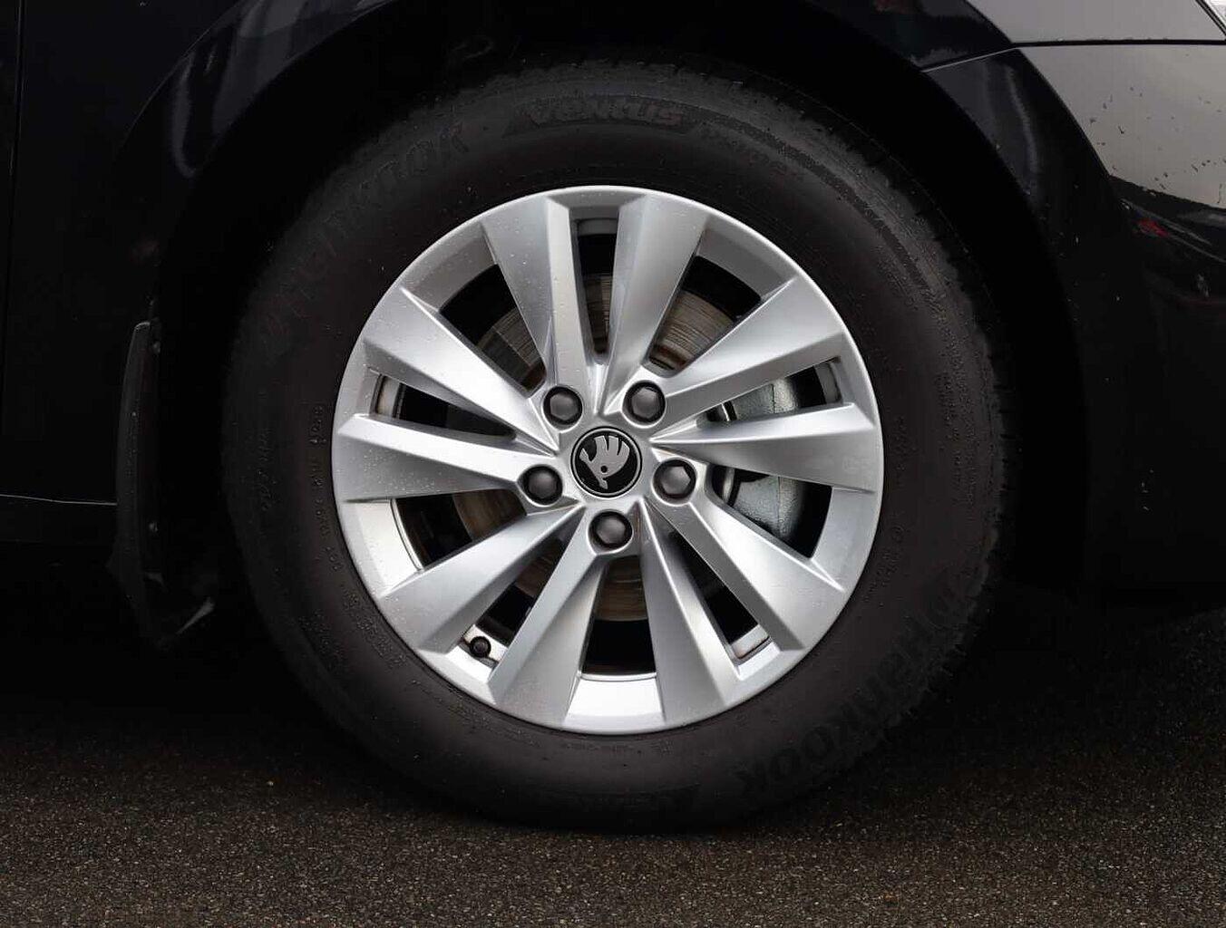 Used Skoda Octavia 2025 for sale - 76680705: Photo 5